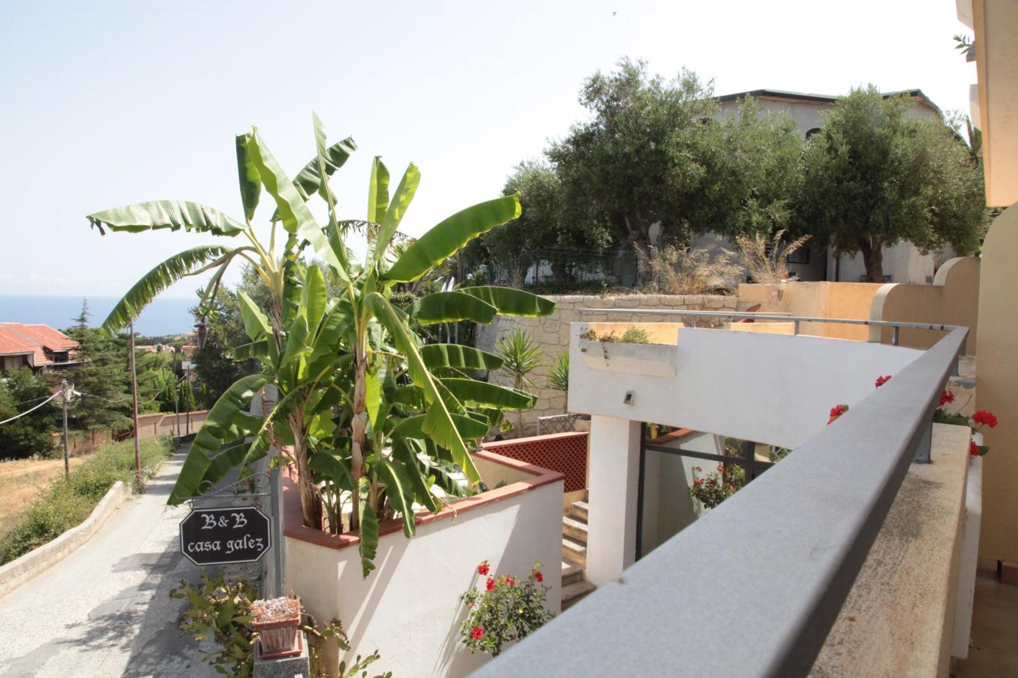 Bed And Breakfast Casagalez Santa Domenica  Eksteriør billede